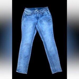 Time and Tru Petite Skinny Light Blue Jeans Women Sz 10 Stretchy